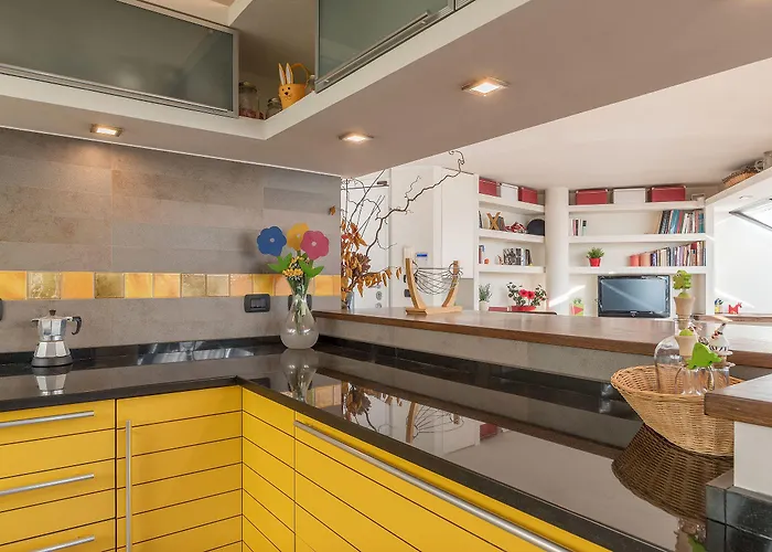 Torlonia Exclusive Penthouse דירה